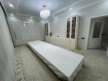 Продажа коттеджей и домов: 🚨 **СРОЧНО ПРОДАЁТСЯ 2-ЭТАЖНЫЙ ШИКАРНЫЙ ДОМ** 📍 Район: Ак-Орго 🏠 — 4