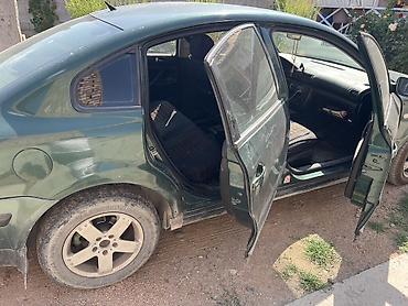 pass: Volkswagen Passat: 2000 г., 1.8 л, Автомат, Бензин, Седан — 4
