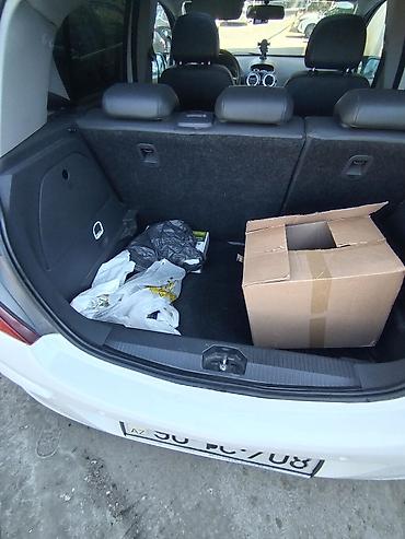 Opel: Opel Corsa hatchback – ağ rəng, 5 qapı.2013 il. Motor-1.4 — 7