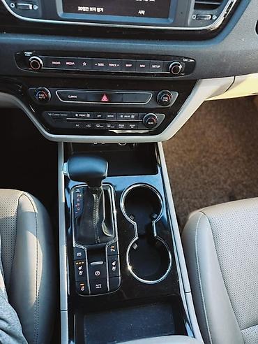 neta u pro машина: Kia Carnival: 2019 г., 2.2 л, Автомат, Дизель, Минивэн — 9