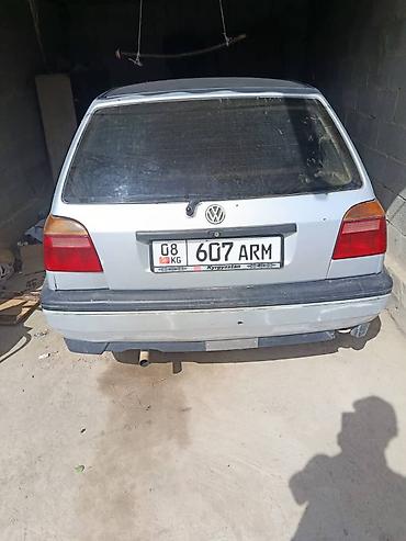 Volkswagen Golf: 1993 г., Хэтчбэк