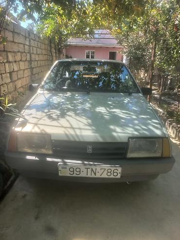 Lada 2109 Maşın yaşlı adam işə evə sürüb xadavoy saz veziyyetdedir