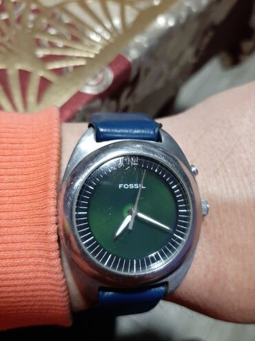 Ručni satovi: Fosil bluje ispravan stanje sata vidi se na slikama,sat menja boju u na lalafo.rs — 5 Ručni satovi: Fosil bluje ispravan stanje sata vidi se na slikama,sat menja boju u — 5