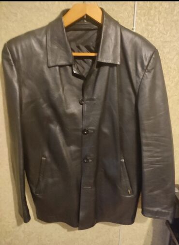 kisi geyimleri kurtkalar: Куртка 7XL (EU 54), цвет - Черный