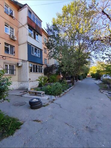 купить квартиру в французском квартале: 3 бөлмө, 58 кв. м, 104-серия, 1 кабат, Косметикалык ремонт