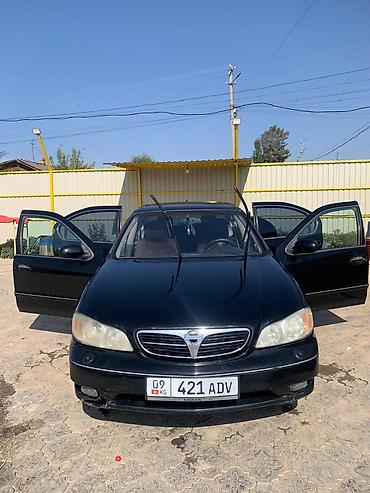 Nissan Maxima: 2002 г., Бензин, Седан — 3