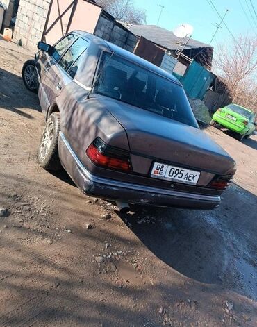 мерс s class: Mercedes-Benz W124: 1989 г., 2.3 л, Механика, Бензин, Седан
