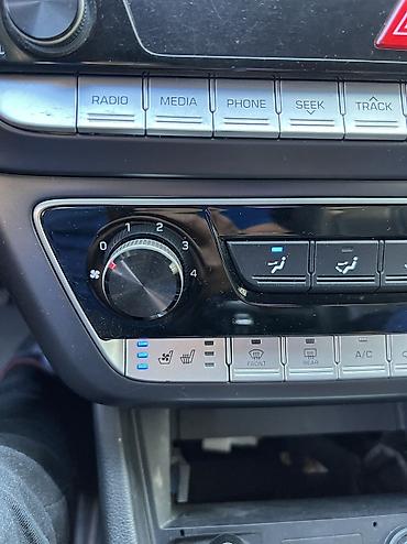 Hyundai: Hyundai Sonata: 2019 г., 2 л, Автомат, Газ, Седан — 10