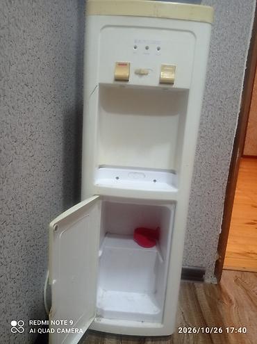 İşlənmiş dispenser qiymet 70 AZN isti soyuq işlek vezyetdedir
