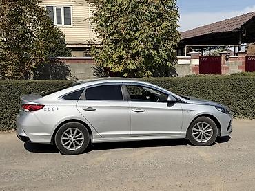 Продажа авто: Hyundai Sonata: 2019 г., Автомат, Газ, Седан — 5