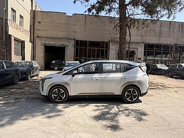 GAC: GAC Aion Y — компактный электрический кроссовер/MPV с ярким — 3