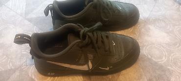 kronos patike: Patike Nike br 38. Original imaju malo oštećenje na desnoj panici od — 2