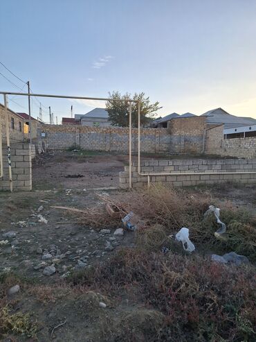 musviqabad qesebesinde heyet evleri: 4 sot, Tikinti, Mülkiyyətçi