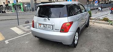 куплю ист: Toyota Ist: 2003 г. — 3