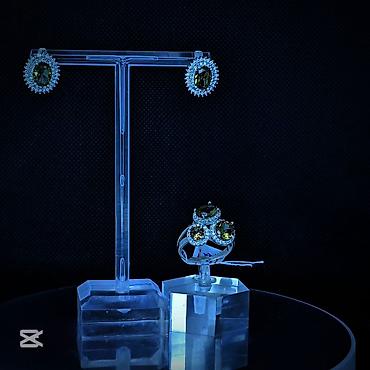 Zərgərlik əşyaları: Dəstə daxildir: Üzük, Sırğa, Gümüş, 925 Əyar — 2