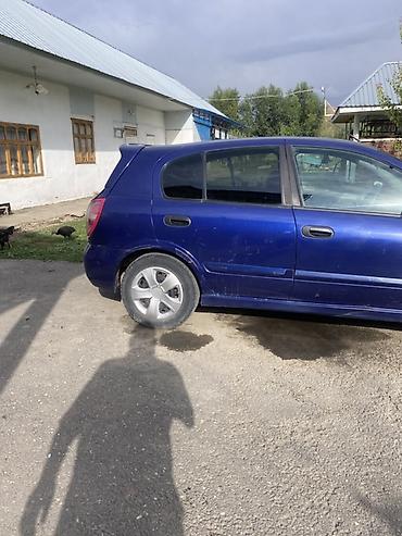 салон для машины: Nissan Almera: 2003 г., 1.5 л, Механика, Бензин, Хэтчбэк — 8