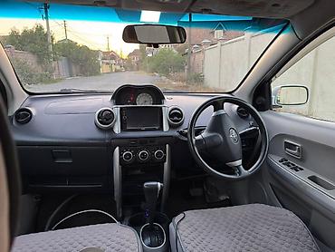 знаки: Toyota Ist: 2003 г., 1.5 л, Автомат, Бензин, Хэтчбэк — 7