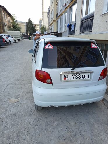продаю или минаю: Daewoo Matiz: 2001 г., 0.8 л, Автомат, Бензин, Хетчбек