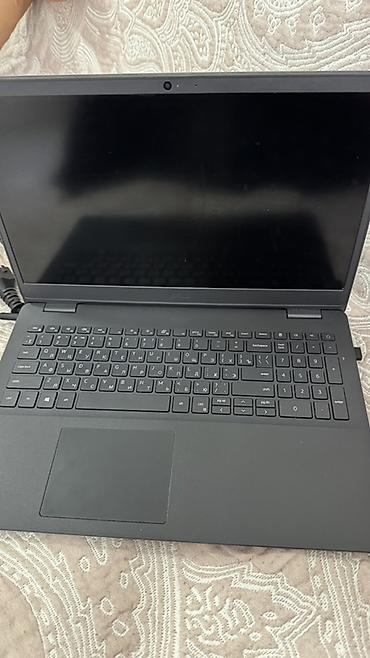 windows surface: Ноутбук Dell Inspiron 15 (серия 3511/3520) с русской раскладкой — 3