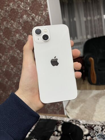 куплю айфон хс: IPhone 13, Б/у, 128 ГБ, Белый, Наушники, Защитное стекло, Чехол, 72 %