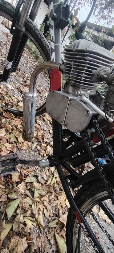 Mopedlər,skuterlər: Benzin mühərrikli velosiped – STELS Pilot 350 gövdə üzərində yığılıb — 7