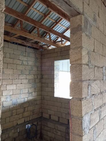 Həyət evləri və villaların satışı: 5 otaqlı, 8 kv. m, Orta təmir — 13