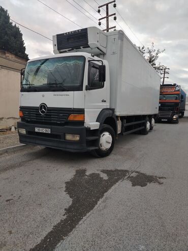 Водный транспорт: Bütün yüklərin daşınması da Qəbul olunur