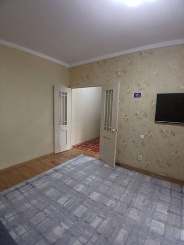 кв час ночь: 1 комната, 36 м², 106 серия, 1 этаж, Косметический ремонт