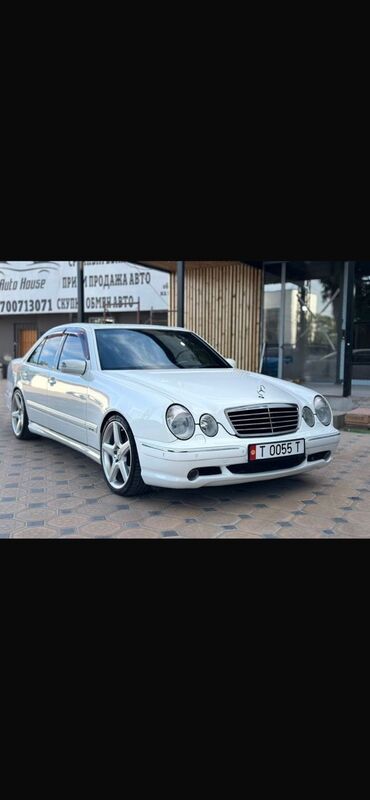 Mercedes-Benz: Mercedes-Benz E-Class: 2001 г., 5.5 л, Автомат, Бензин, Седан