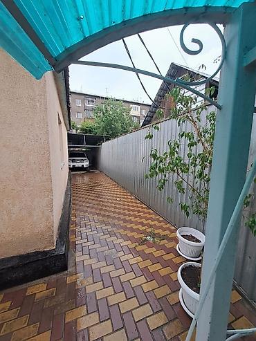 Продажа коттеджей и домов: 🏡 Бишкек, район Пишпек — продаётся дом ✨ 4 комнаты | 130 м² 🌿 — 18