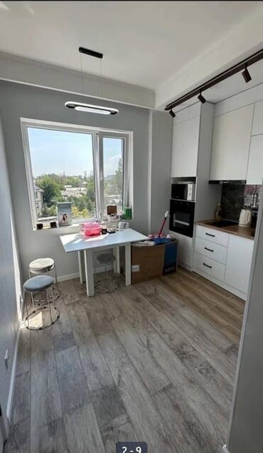 сдаю квартиру в районе пишпек: 2 комнаты, 40 м², Индивидуалка, 3 этаж, Евроремонт