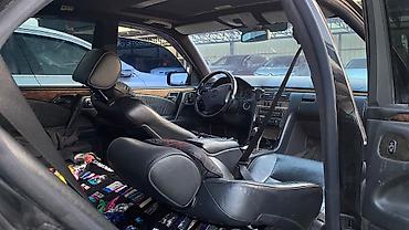 audi 80 сатылат: Mercedes-Benz E-class AMG: 1998 г., 3.2 л, Автомат, Газ, Седан — 4