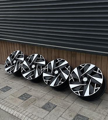 step vagon: Литые Диски R 17 Hyundai, Комплект, отверстий - 5, Б/у — 1