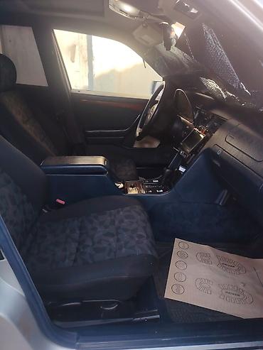 w202 rezin: Mercedes-Benz C-Class: 2.2 l | 1995 il Sedan — 2
