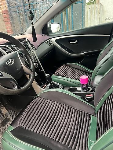 авто без прав: Hyundai i30: 2016 г., 1.6 л, Механика, Бензин, Универсал — 6