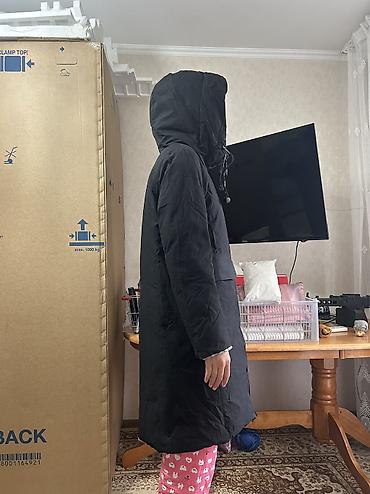 куртку женские: Пуховик, Длинная модель, Двусторонняя модель, С капюшоном, M — 2