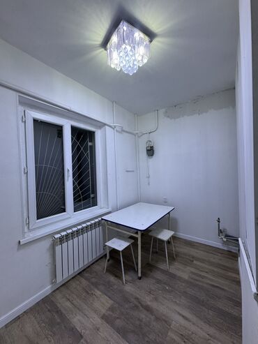 здаю кв тунгуч мкр: 1 комната, 36 м², 105 серия, 1 этаж, Косметический ремонт
