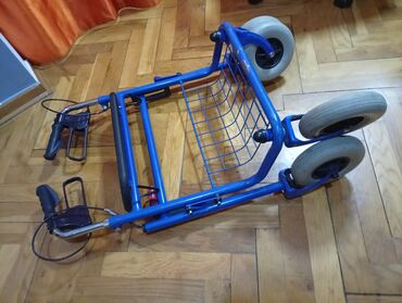 Hodalice, štake, štapovi za hodanje, kolica za hodanje: Hodalica/rolator sa četiri točka i sedištem SKLAPAJUĆA - Stabilan — 8