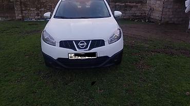 audi quattro: Nissan Qashqai: 0.2 l | 2012 il Krossover — 1