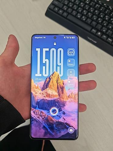 цена oneplus 12: OnePlus 12, Б/у, 512 ГБ, цвет - Белый, 2 SIM — 2