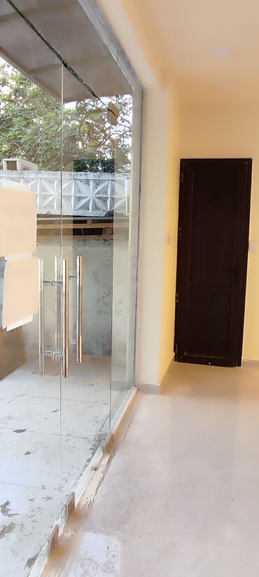 Ofislər: İcarəyə obyekt təklif olunur – çox gedişli-gəlişli ərazidədir! Yol — 6