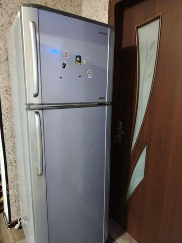 Soyuducular: 2 qapılı Samsung Soyuducu Satılır, rəng - Gümüşü — 2