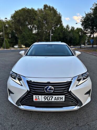 Lexus: Lexus ES: 2017 г., 2.5 л, Вариатор, Гибрид, Седан