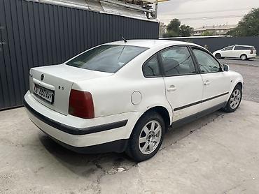 jetta 2: Volkswagen Passat: 2000 г., 1.6 л, Механика, Бензин, Седан — 1