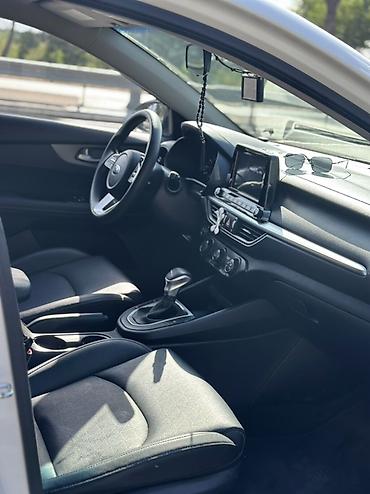 sprinter bazar: Kia K3: 2019 г., 1.6 л, Автомат, Бензин, Седан — 4