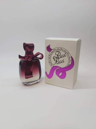 Parfemi: Cena 5499 din Ricci Ricci od Nina Ricci je chypre cvjetni miris za