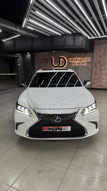 Lexus ES: 2020 г., 2.5 л, Автомат, Гибрид, Седан