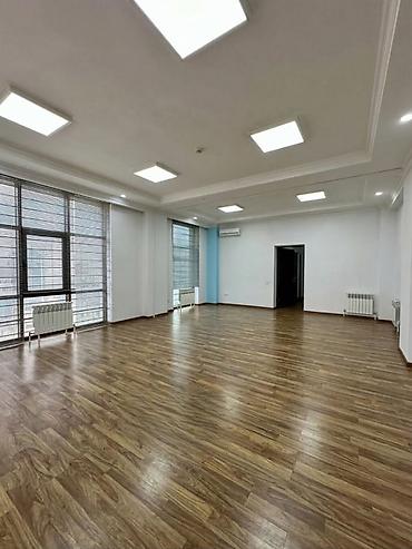 Аренда офисов: Аренда офисов, 666 м², В жилом комплексе, С отдельным сан узлом, С юридическим адресом, С отдельной кухней — 5
