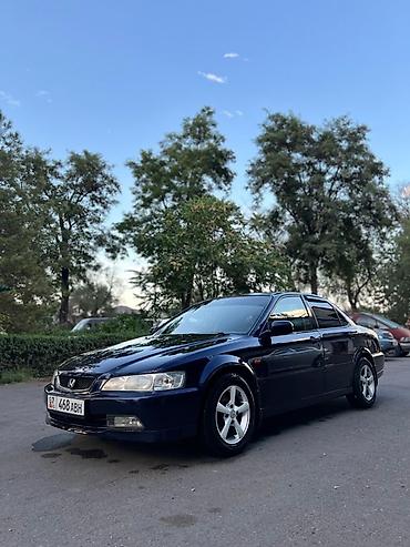 мото honda: Honda Accord: 2000 г., Автомат, Бензин, Седан — 5