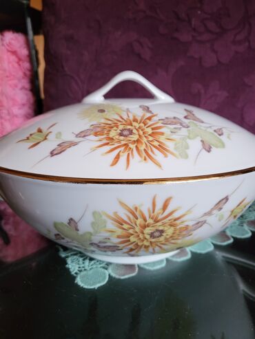 Kuhinjski setovi: Corbaluk nov,70,80te stari kineski porcelan. Visina. 16cm — 3